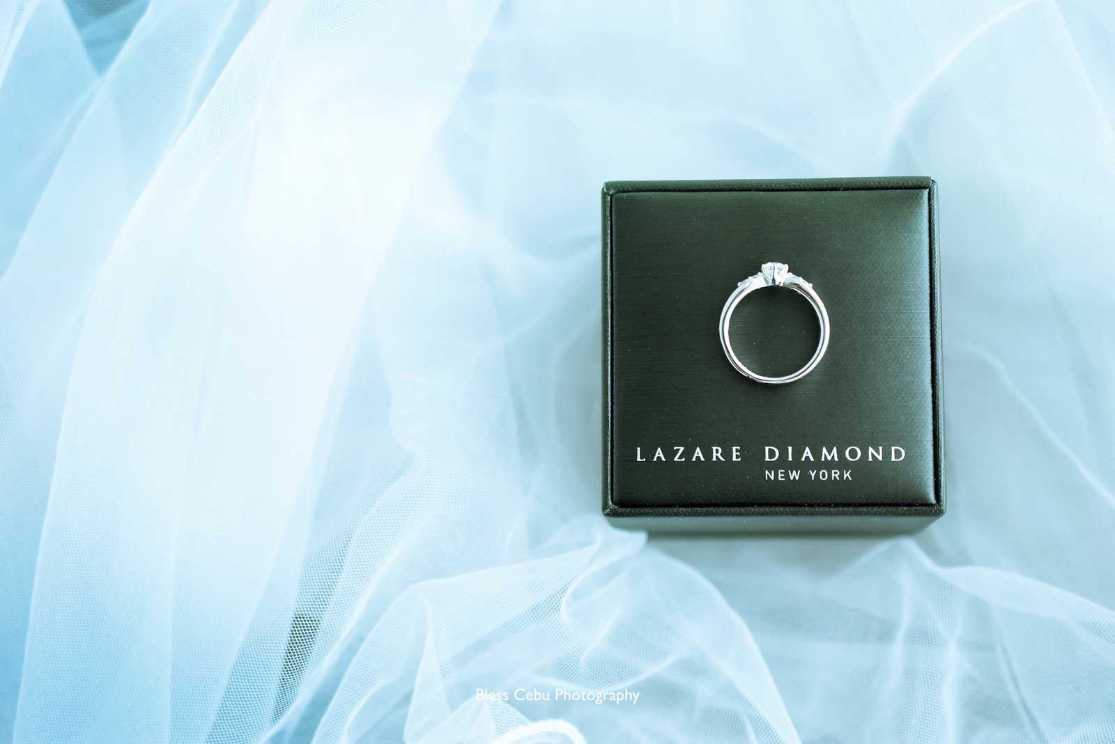 Lazare Diamondのリング